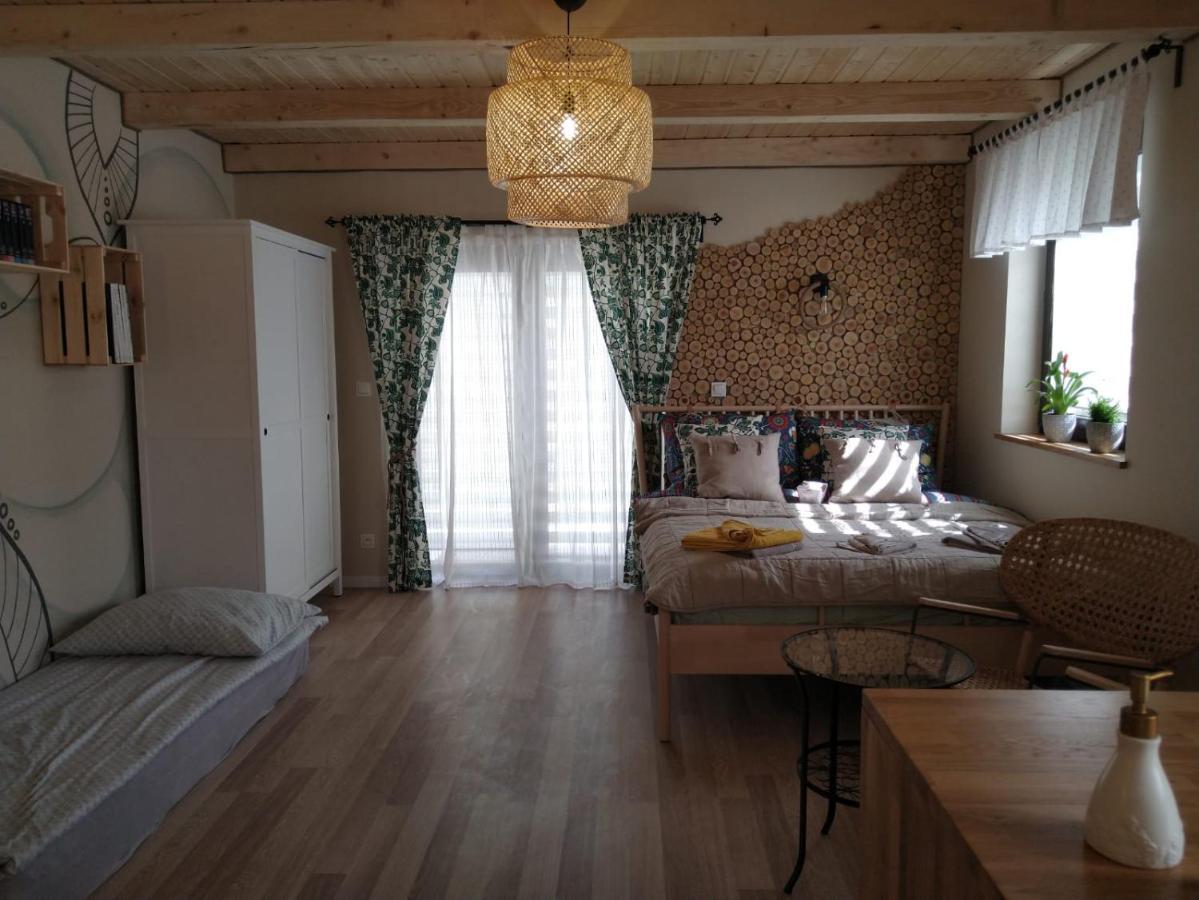 Malowane Domy Kalwaria Paclawska Extérieur photo